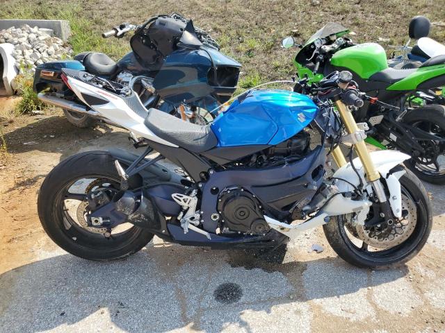 JS1GR7MA2B2103065 - 2011 SUZUKI GSX750 TWO TONE photo 6