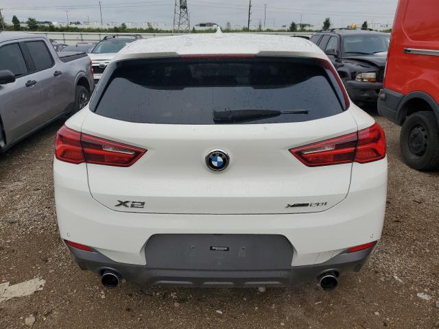 WBXYJ5C38JEF74505 - 2018 BMW X2 XDRIVE28I WHITE photo 6