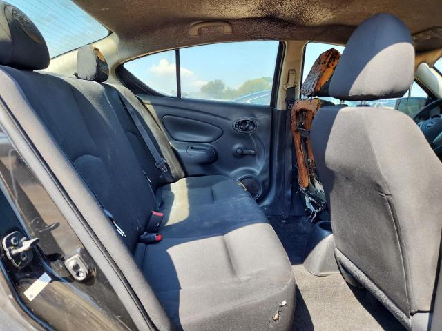 3N1CN7AP5KL812583 - 2019 NISSAN VERSA S BLACK photo 10