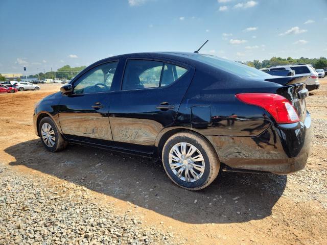 3N1CN7AP5KL812583 - 2019 NISSAN VERSA S BLACK photo 2