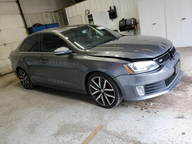 3VW4A7AJ5DM382122 - 2013 VOLKSWAGEN JETTA GLI GRAY photo 4