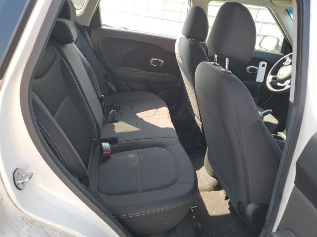 KNDJN2A27K7669734 - 2019 KIA SOUL Weiß Foto 10