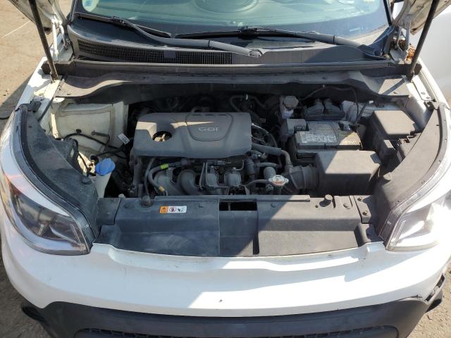 KNDJN2A27K7669734 - 2019 KIA SOUL Weiß Foto 11