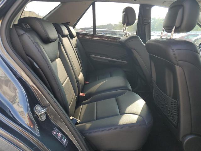 4JGBB8GB2AA607727 - 2010 MERCEDES-BENZ ML 350 4MATIC GRAY photo 11