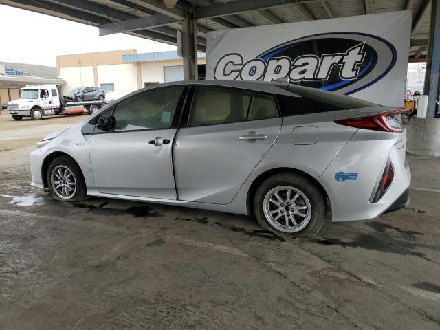 JTDKARFP2H3061875 - 2017 TOYOTA PRIUS PRIM 银色 照片 2