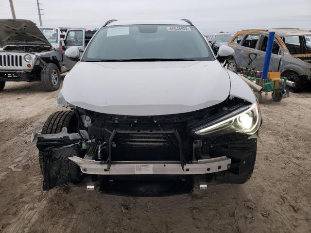 ZASFAKPN5J7B85117 - 2018 ALFA ROMEO STELVIO SPORT Weiß Foto 5