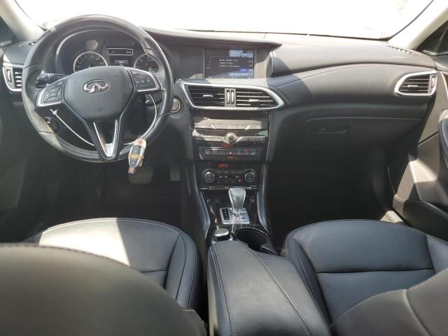 SJKCH5CR1HA034870 - 2017 INFINITI QX30 BASE Սպիտակ լուսանկար 8