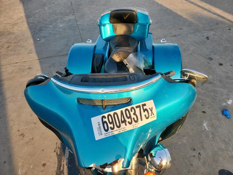 1HD1KBC19KB607843 - 2019 HARLEY-DAVIDSON FLHX BLUE photo 5