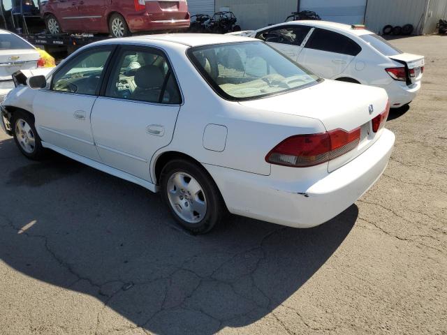 1HGCG16521A082439 - 2001 HONDA ACCORD EX WHITE photo 2