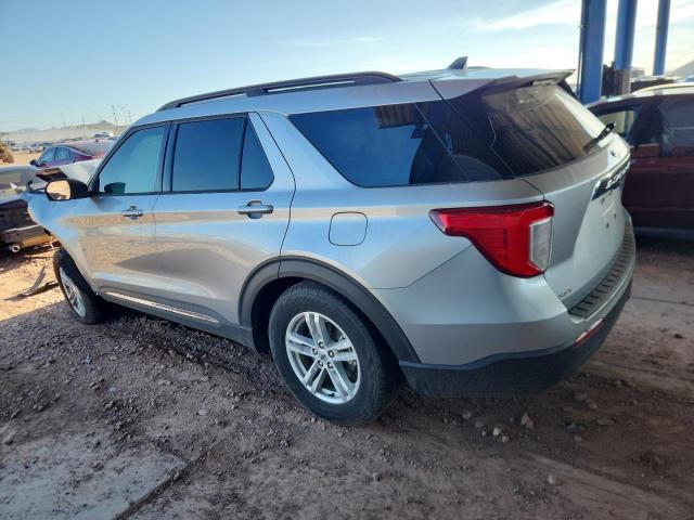 1FMSK7DHXMGA96725 - 2021 FORD EXPLORER XLT GRAY photo 2