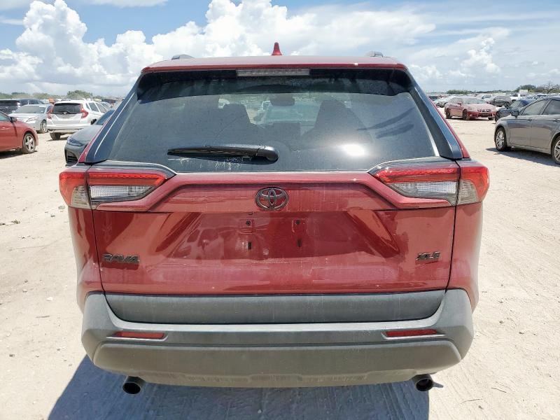 2T3W1RFV6SW395671 - 2025 TOYOTA RAV4 XLE RED photo 6