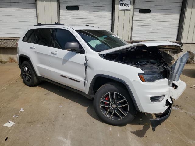 1C4RJFLG2HC614154 - 2017 JEEP GRAND CHER TRAILHAWK WHITE photo 4