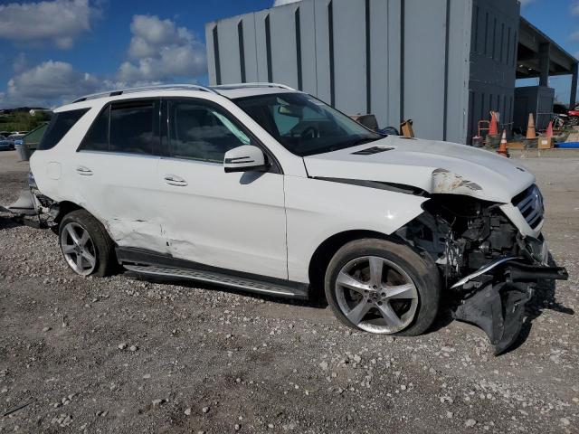 4JGDA5JB7JB129012 - 2018 MERCEDES-BENZ GLE 350 Biały zdjęcie 4