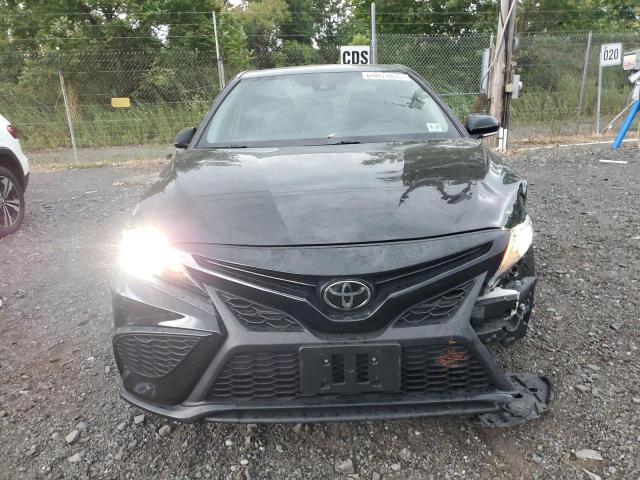 4T1G11BK3PU076505 - 2023 TOYOTA CAMRY SE NIGHT SHADE BLACK photo 5