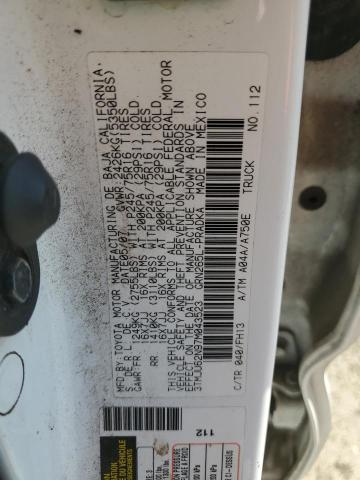3TMJU62N97M043523 - 2007 TOYOTA TACOMA DOUBLE CAB PRERUNNER WHITE photo 12