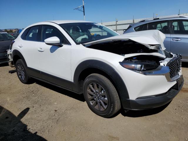 3MVDMBAM1RM702517 - 2024 MAZDA CX-30 WHITE photo 4