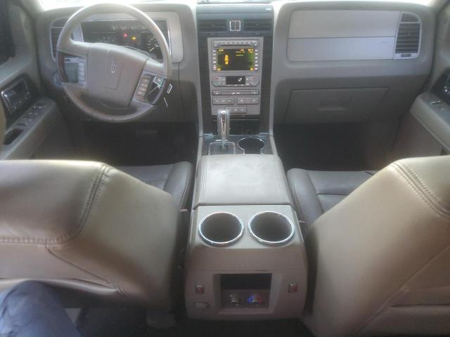 5LMJJ2J56AEJ06649 - 2010 LINCOLN NAVIGATOR ვერცხლისფერი ფოტო 8