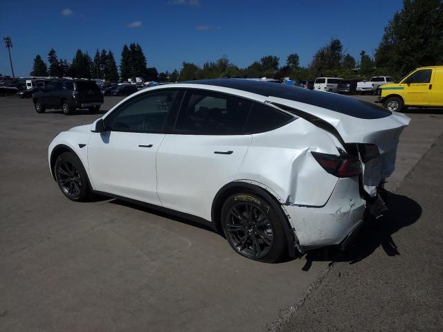 7SAYGDED7SF227873 - 2025 TESLA MODEL Y WHITE photo 2