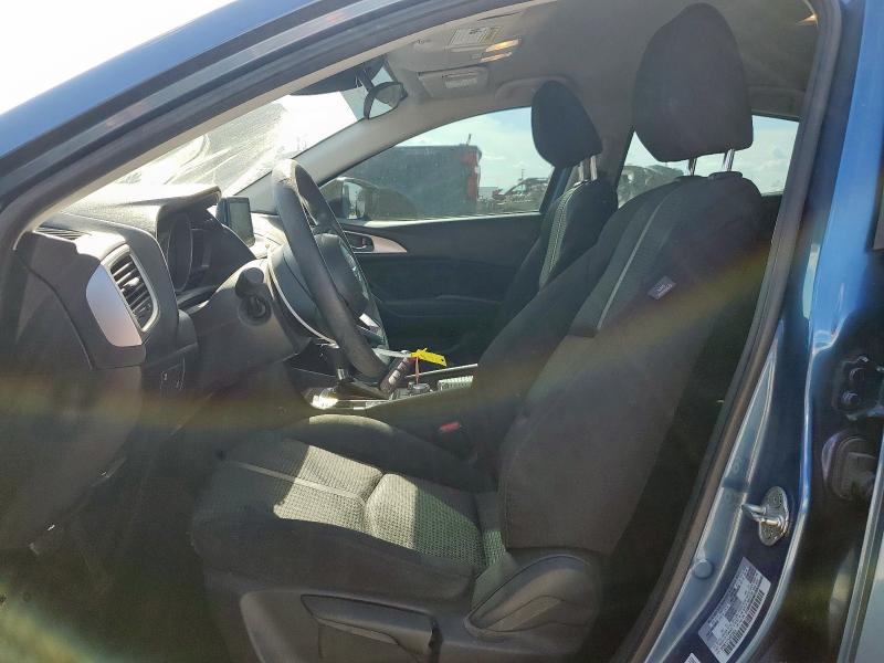 3MZBN1U73JM200888 - 2018 MAZDA 3 SPORT BLUE photo 7