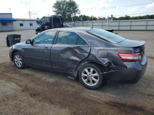 4T4BF3EK6BR131076 - 2011 TOYOTA CAMRY BASE Մոխրագույն լուսանկար 2