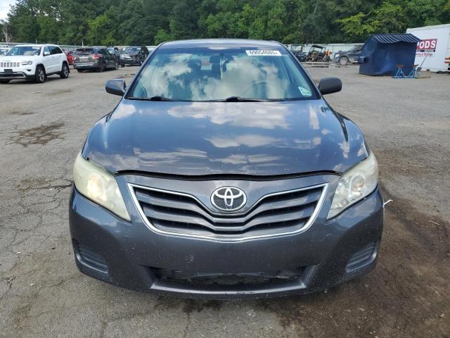 4T4BF3EK6BR131076 - 2011 TOYOTA CAMRY BASE Մոխրագույն լուսանկար 5