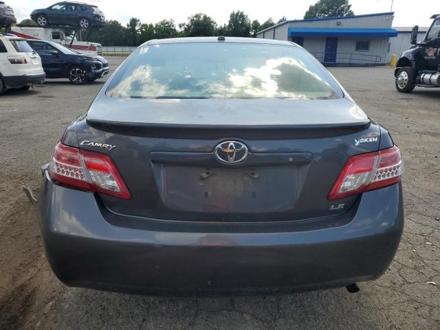 4T4BF3EK6BR131076 - 2011 TOYOTA CAMRY BASE Մոխրագույն լուսանկար 6