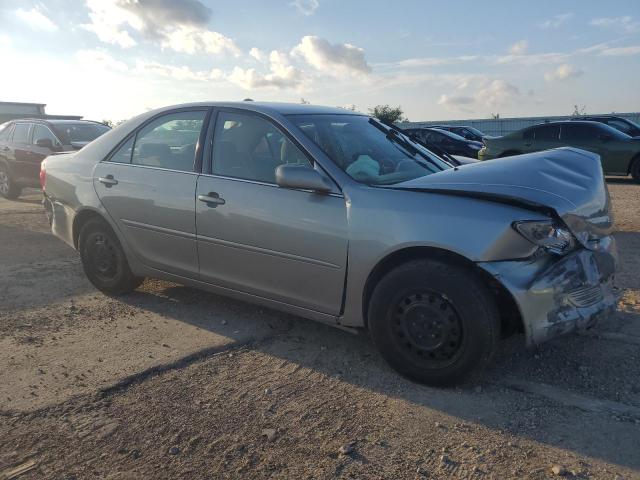 4T1BE32K45U994853 - 2005 TOYOTA CAMRY LE GRAY photo 4