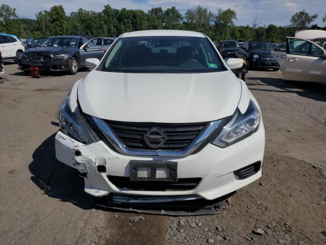 1N4AL3AP2JC222392 - 2018 NISSAN ALTIMA 2.5 Weiß Foto 5