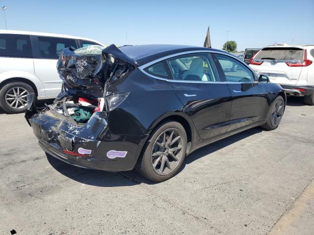 5YJ3E1EB7JF134599 - 2018 TESLA MODEL 3 黑色 照片 3