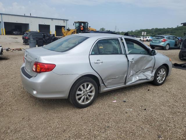 JTDBL40E199023976 - 2009 TOYOTA COROLLA BASE 银色 照片 3