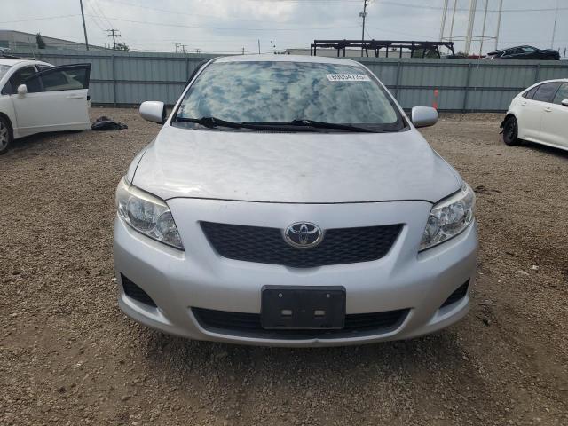 JTDBL40E199023976 - 2009 TOYOTA COROLLA BASE 银色 照片 5