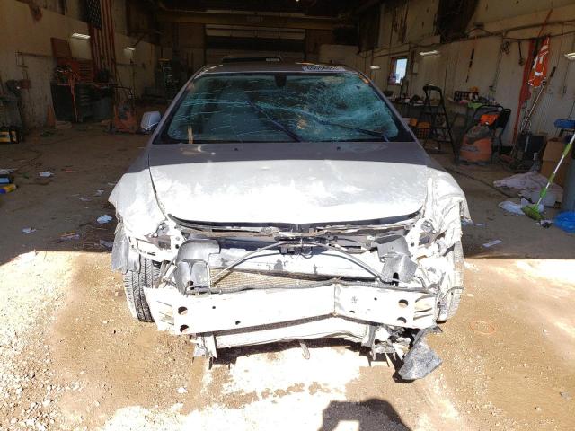 1G1ZC5E18BF111921 - 2011 CHEVROLET MALIBU 1LT 银色 照片 5