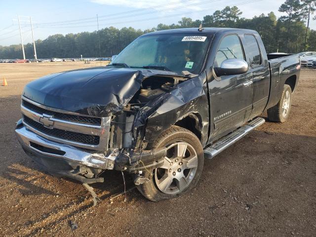 2011 CHEVROLET SILVERADO C1500 LT, null