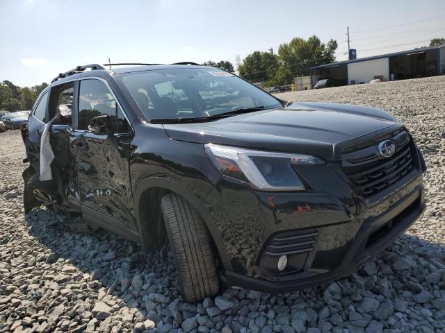 JF2SKAPC5PH435098 - 2023 SUBARU FORESTER LIMITED შავი ფოტო 4
