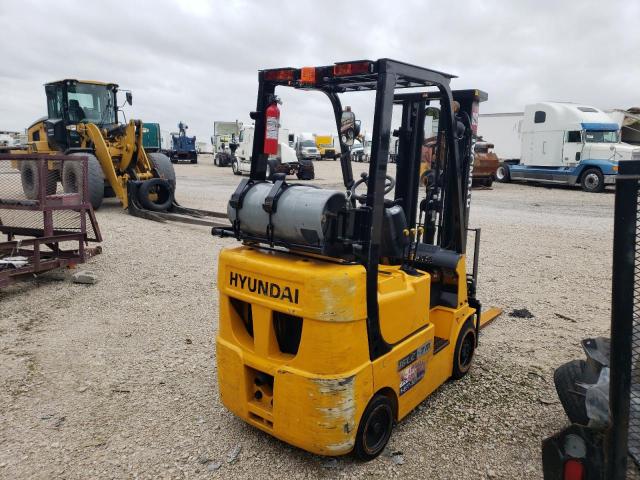 HHKHHG07CF0000394 - 2022 HYUNDAI FORKLIFT YELLOW photo 4