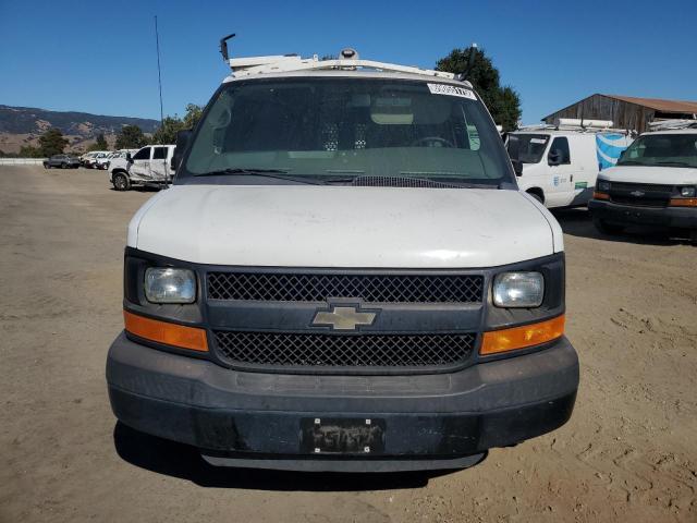 1GCWGFCA2D1193586 - 2013 CHEVROLET EXPRESS G2 WHITE photo 5