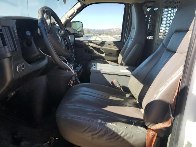 1GCWGFCA2D1193586 - 2013 CHEVROLET EXPRESS G2 WHITE photo 7