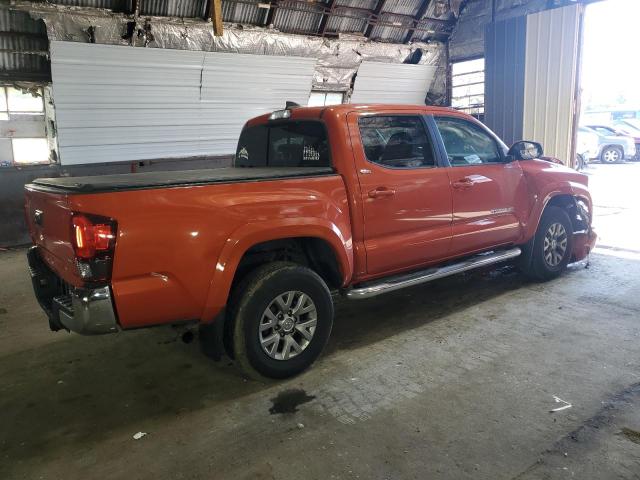 3TMCZ5AN5JM156642 - 2018 TOYOTA TACOMA DOUBLE CAB Қызғылт сары фото 3