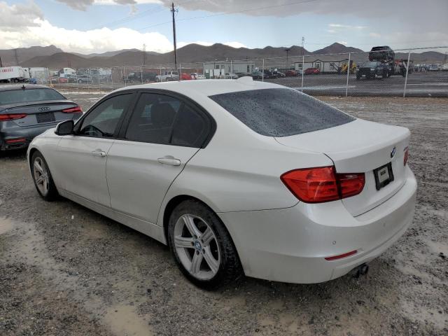 WBA3C1C53DF444541 - 2013 BMW 328 I SULEV WHITE photo 2