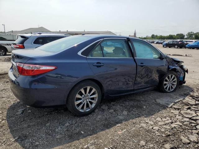 4T1BF1FK6GU540408 - 2016 TOYOTA CAMRY LE Blau Foto 3