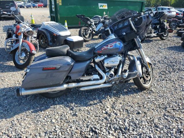 2017 HARLEY-DAVIDSON FLHX STREET GLIDE, null