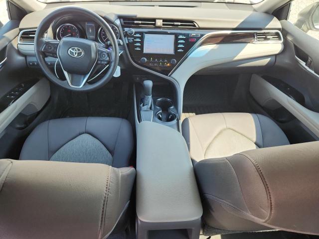 4T1B11HK6JU632881 - 2018 TOYOTA CAMRY L თეთრი ფოტო 8