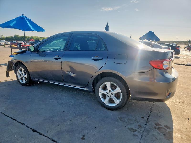 5YFBU4EE8DP177092 - 2013 TOYOTA COROLLA LE BASE GRAY photo 2