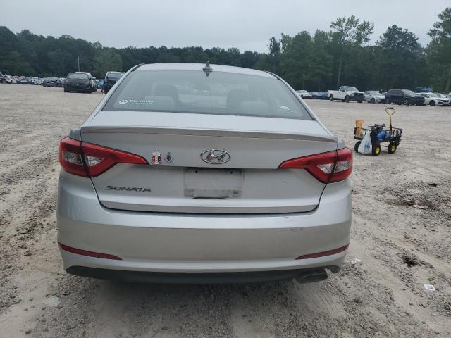 5NPE24AF9GH377059 - 2016 HYUNDAI SONATA SE SILVER photo 6