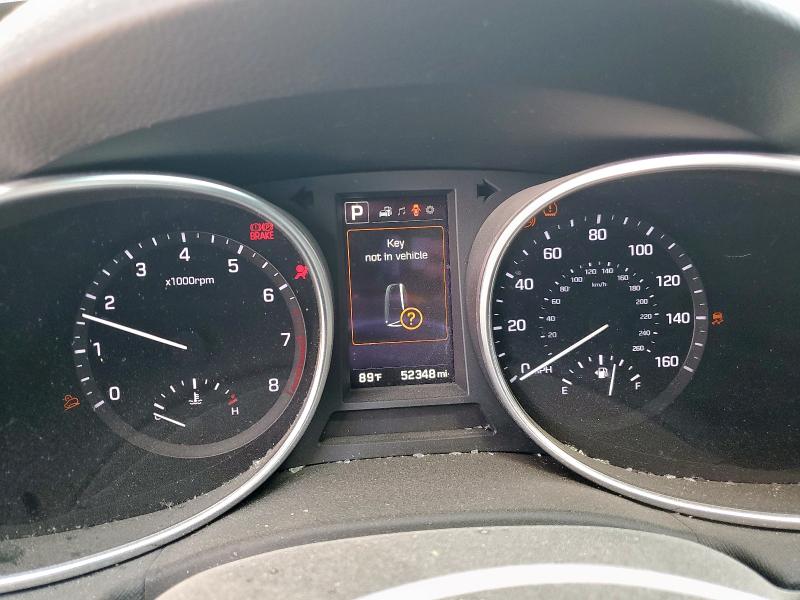 5NMZU4LA6JH075536 - 2018 HYUNDAI SANTA FE S თეთრი ფოტო 9