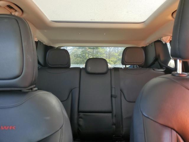 ZACCJBCB1JPJ03665 - 2018 JEEP RENEGADE TRAILHAWK WHITE photo 10