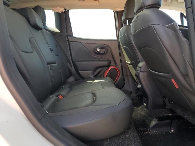 ZACCJBCB1JPJ03665 - 2018 JEEP RENEGADE TRAILHAWK WHITE photo 11
