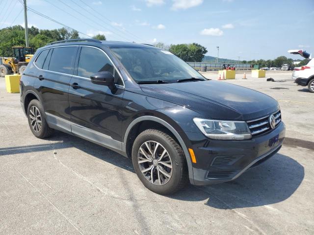 3VV3B7AX7LM025024 - 2020 VOLKSWAGEN TIGUAN SE BLACK photo 4
