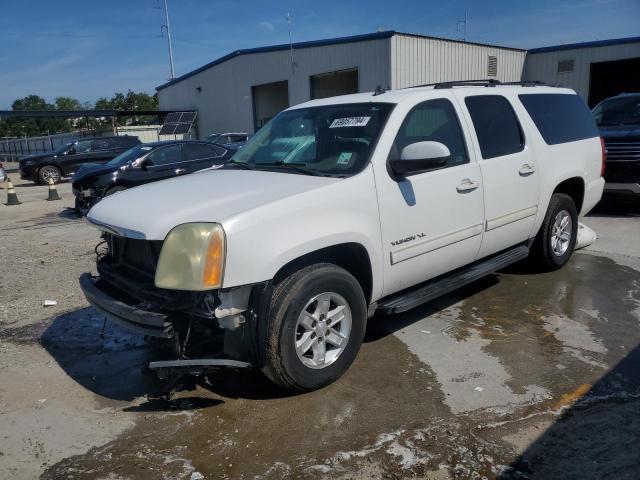 2010 GMC YUKON XL C1500 SLE, 