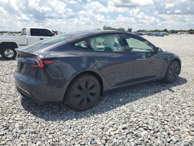 5YJ3E1EA8SF010642 - 2025 TESLA MODEL 3 GRAY photo 3